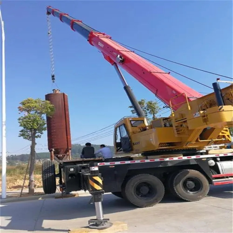 木鱼镇专业吊车租赁多少钱