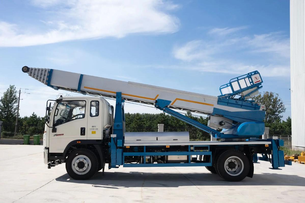 木鱼镇云梯上料车租赁费用