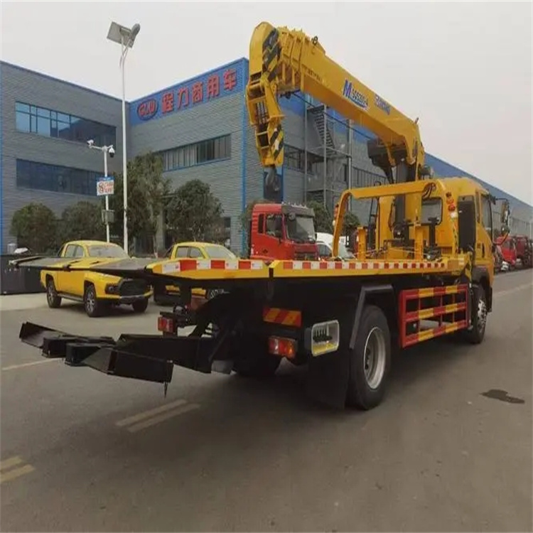 木鱼镇附近小随车吊出租电话，轻松解决搬运烦恼